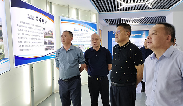 深圳正威集團(tuán)董事會(huì)江主席，黃總一行蒞臨我司考察